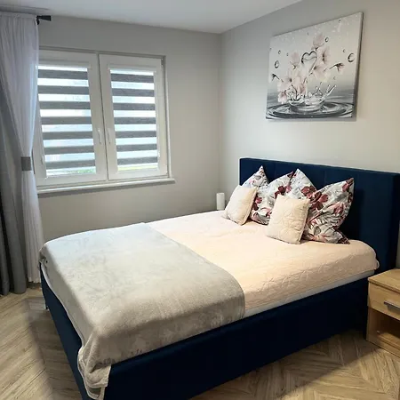 Tysiaclecia Apartamento